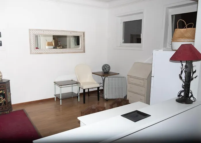 Apartment Over The Roof Rom