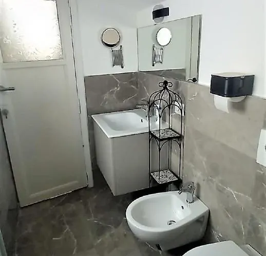 Apartment Over The Roof *